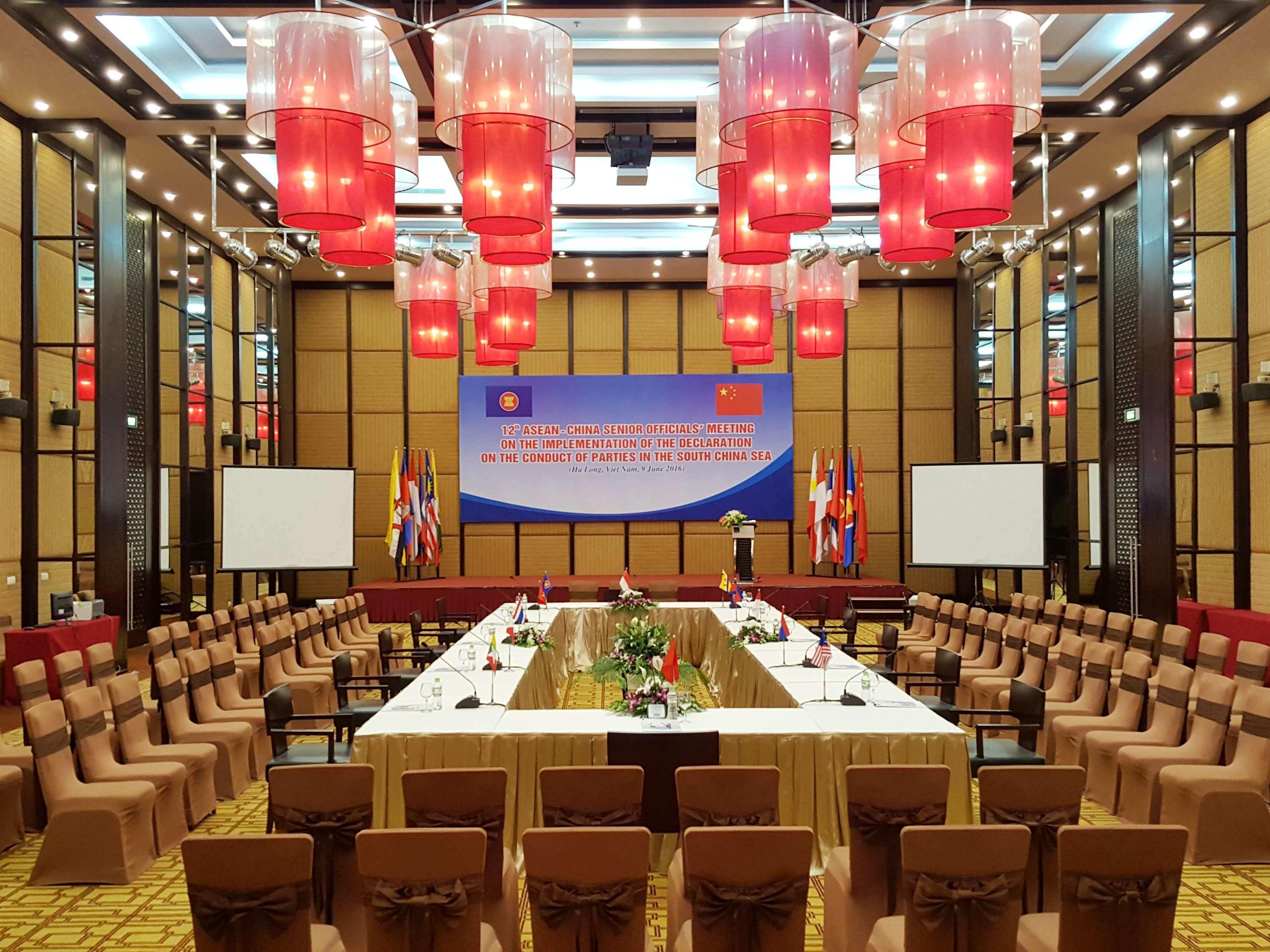 Novotel Ha Long Bay Hotel Exterior foto