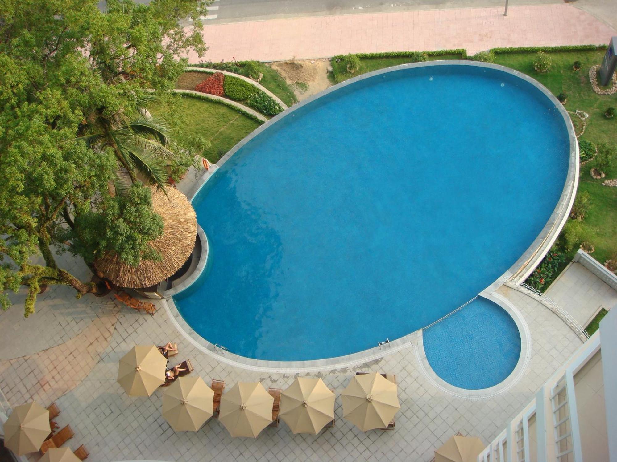Novotel Ha Long Bay Hotel Exterior foto